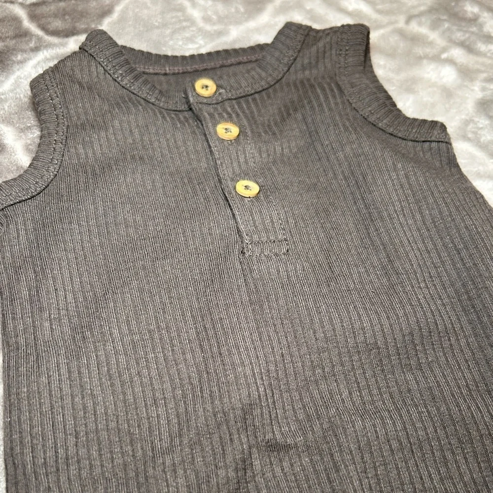 Carter’s 2 Pack Unisex Baby Sleeveless Jumpsuits- Size 0-3M